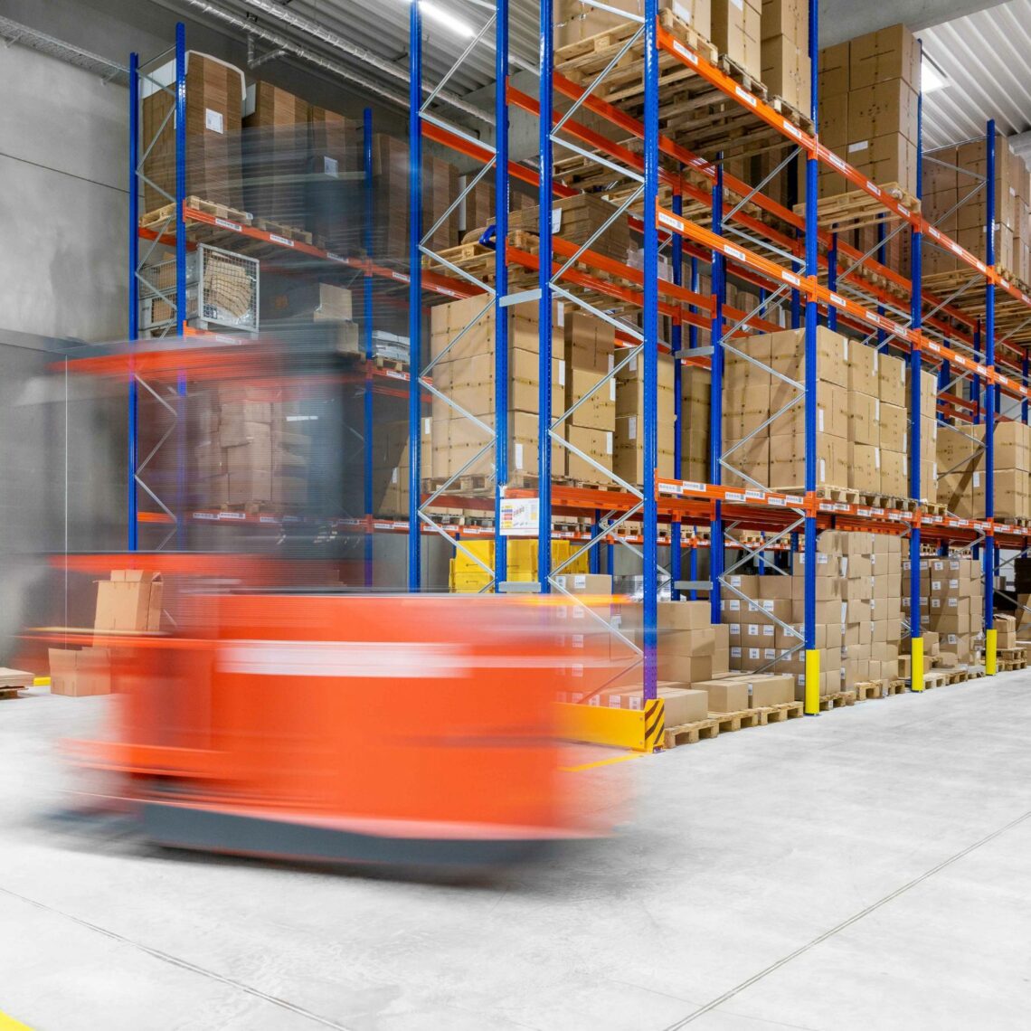 Zur zukunftsorientierten Logistik gehören auch digitalisierte Zentrallager, so wie hier bei P.A.C. in Schweinfurt.